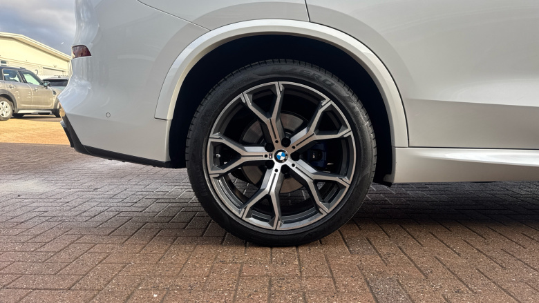 BMW X5 xDrive30d MHT M Sport 5dr Auto Diesel Estate